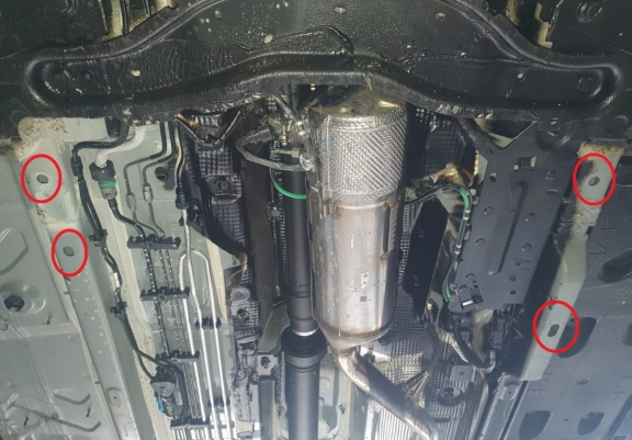 DPF  Beschermplaat voor Dacia Duster