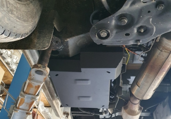 AdBlue tank Beschermplaat voor  Renault Master 3  - Model 2