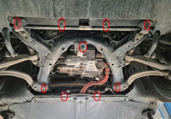 Voorste elektromotorschild tbv Tesla Model Y AWD